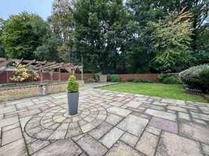 Photo 24- click for photo gallery